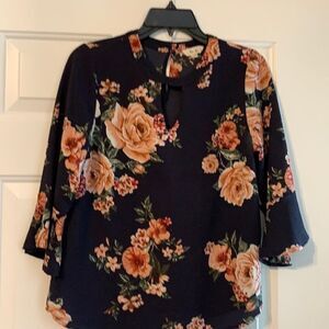 Small floral blouse 